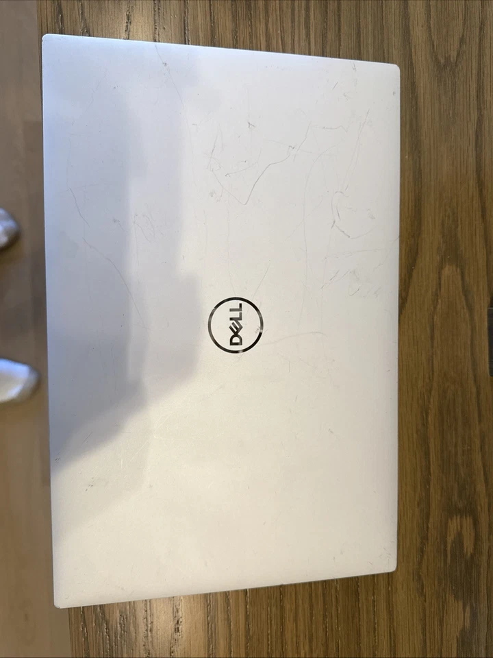 Dell XPS 15 9500 i9 - Image 2 of 4