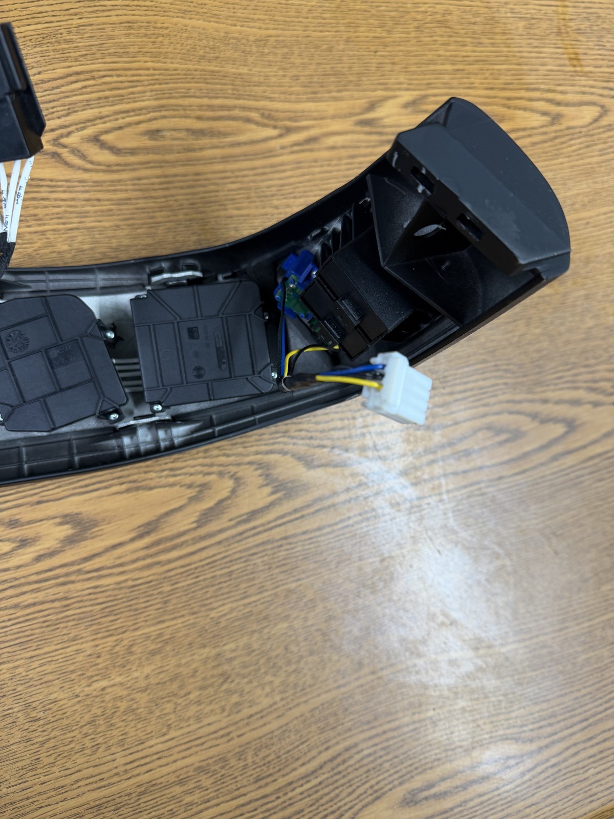 2003-2013 Maserati Quattroporte Left Front Seat Control Memory Switch Trim OEM.