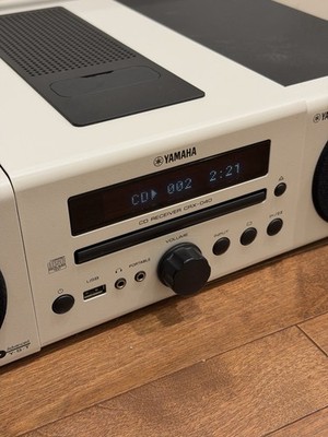 US Duty Paid- READ Yamaha CD RECEIVER CRX-040 White with Speakers