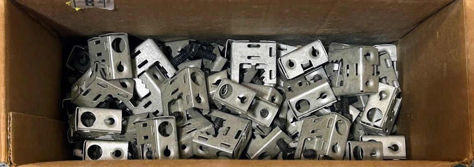 (57) Новый NVent Caddy луч зажимы для фланцев 1/16 «- 1/2» BC 3/8» резьбовой стержень - Изображение 2 из 4