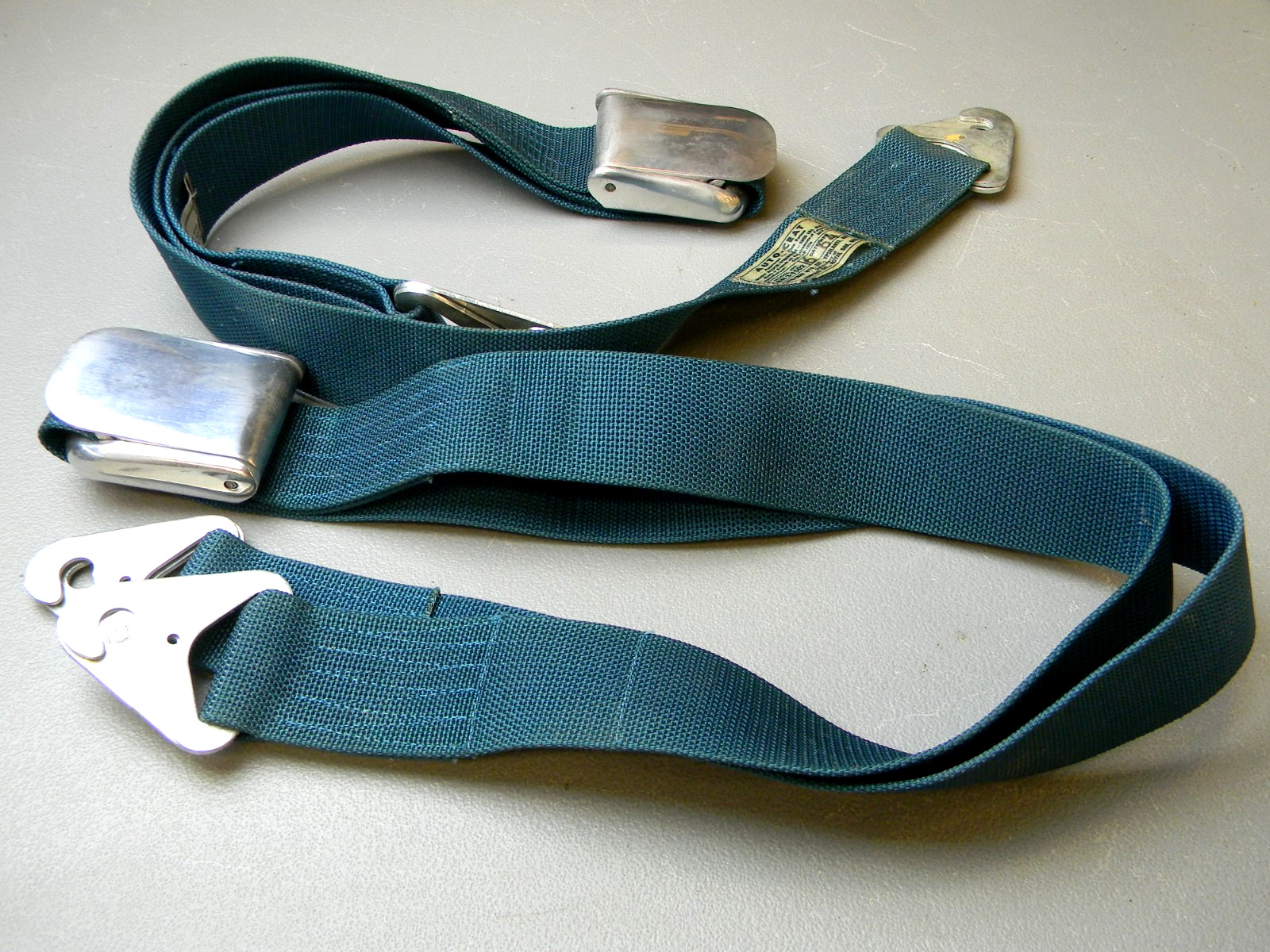 56-64 Ford Seatbelt Pair FoMoCo NOS Autocrat BN3 1502 Blue