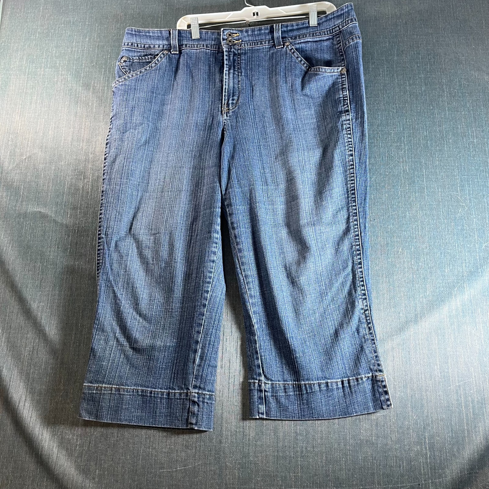 Size 20w Plus Blue Denim Cropped Wide Cuff