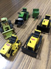 Lot of 6 Construction Equipment Diecast Toys several Graders, wagon etc 431