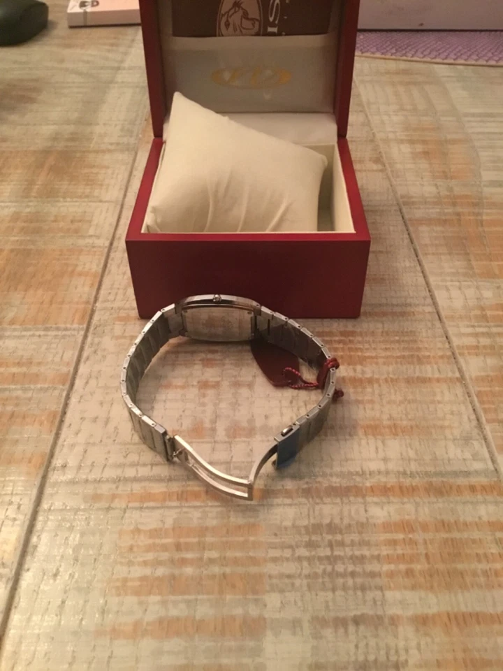 Reloj Oniss Hombre Esfera Negra Tono Plateado Acero Inoxidable ON329 Nuevo Foto 4 de 4