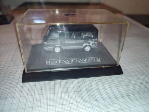 Herpa  1 : 87, Mercedes Benz Lieferwagen, in Mercedes-Benz Museum - Bild 1 von 5