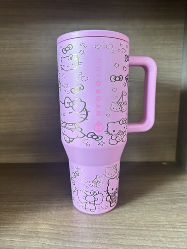 Hello Kitty inspirierte gravierte Hydrokanne Traveler 40 oz mit Griff