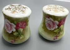 Vintage,Salt & Pepper Shakers, Lefton Green Heritage Rose China Collection, Gold