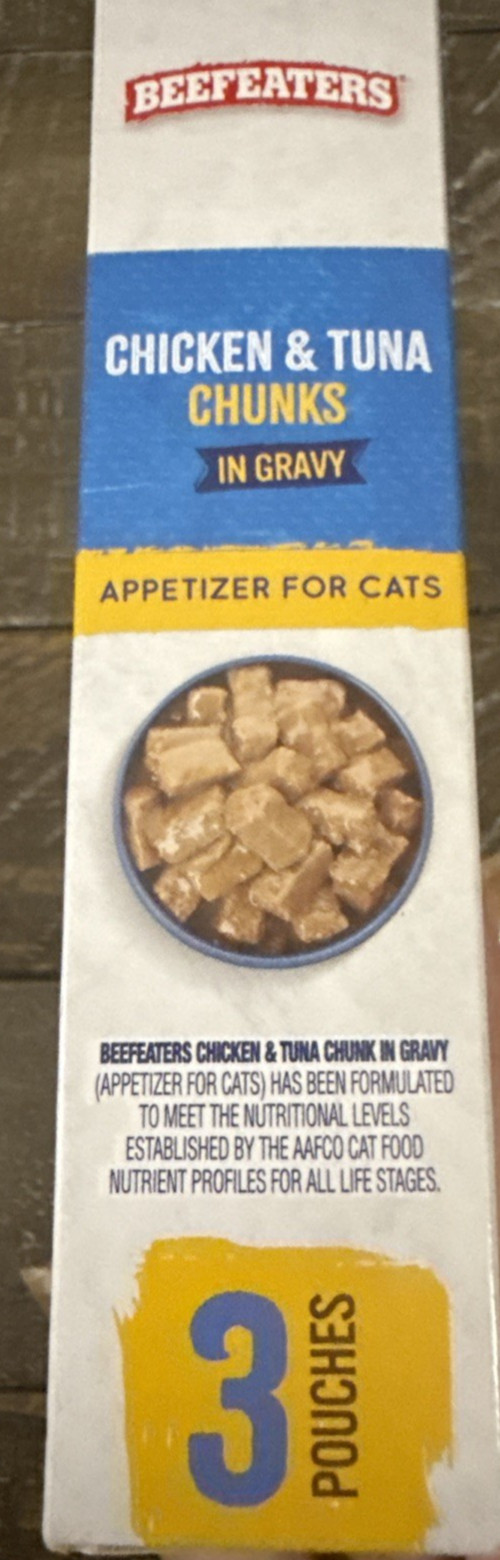 Beefeaters Chicken & Tuna Chunks in Gravy Cat Food `1 Pack of 3 Pouches-SHIP24HR