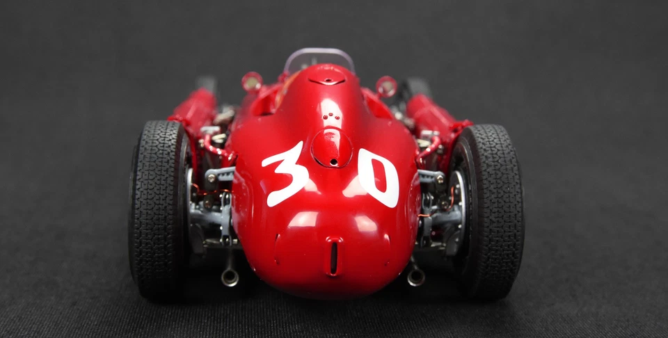 CMC M-177 Lancia D50, 1955 GP de Mónaco #30 Eugenio Castellotti, 1:18, LE 1.500 Foto 2 de 4