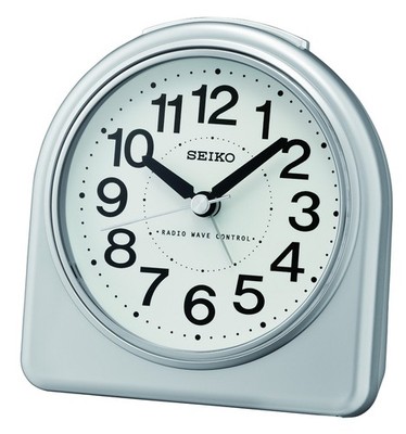Seiko QHR204S Wecker Funkwecker Analog Alarm Zifferblattbeleuchtung Silber
