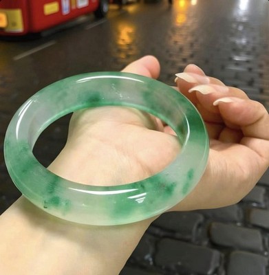 Natürliche schwimmende Blume Klasse A Jade Armreif + Luxus Geschenkverpackung, Box 58 mm