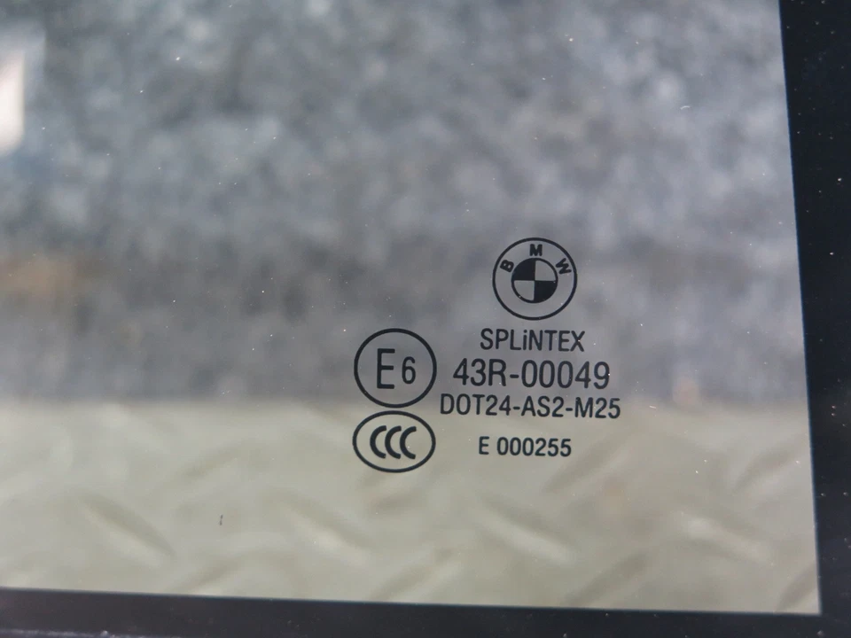 BMW E60 M5 530i 2006-2010 puerta trasera derecha cuarto ventana de cristal fija OEM Foto 3 de 4