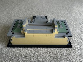 LEGO Architecture: Imperial Hotel (21017)