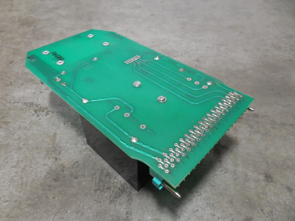 USED Dynamic Engineering D-984-058207 Power Supply Board - Image 3 of 4