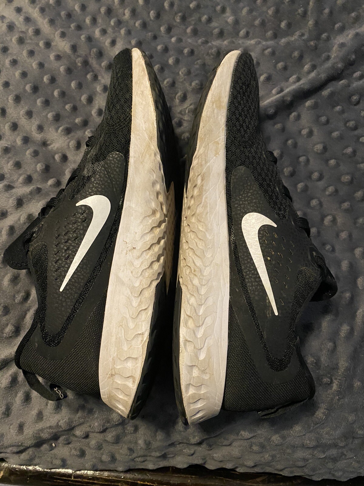 Nike legend react - image 2