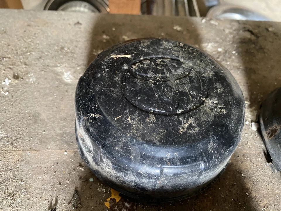 Juego de 4 tapas centrales negras Toyota T100 1986 1994 4 Runner 4x4 87 88 89 90 91 92 Foto 3 de 4