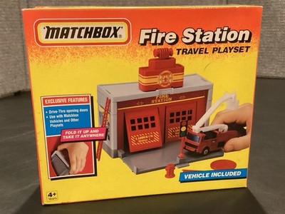 1993 Matchbox  - Fire Station - Travel  Playset
