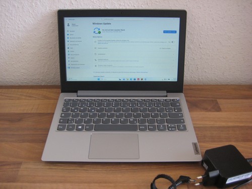 Lenovo Ideapad 11.6 zoll, Win 11, leicht, lautlos, lange Laufzeit, mit Netzteil
