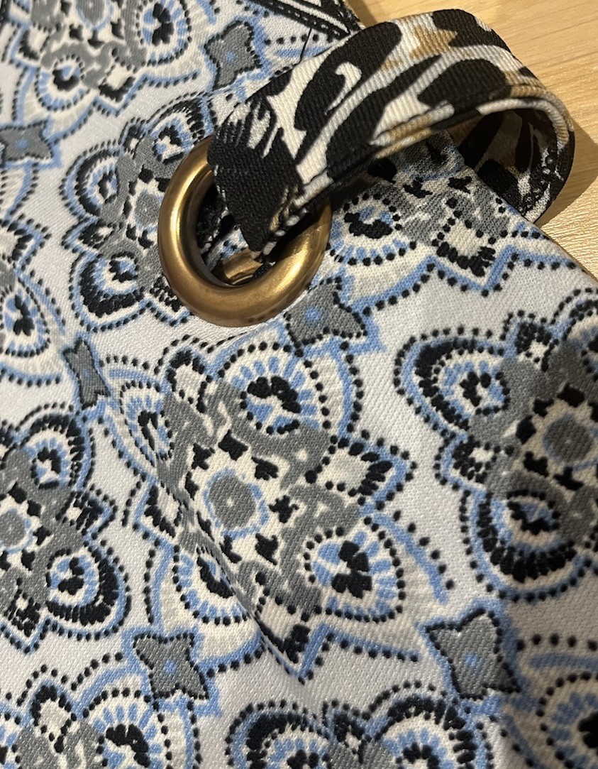 ROCKMANS Patchwork Print Eyelet Split Sleeve Cold… - image 10