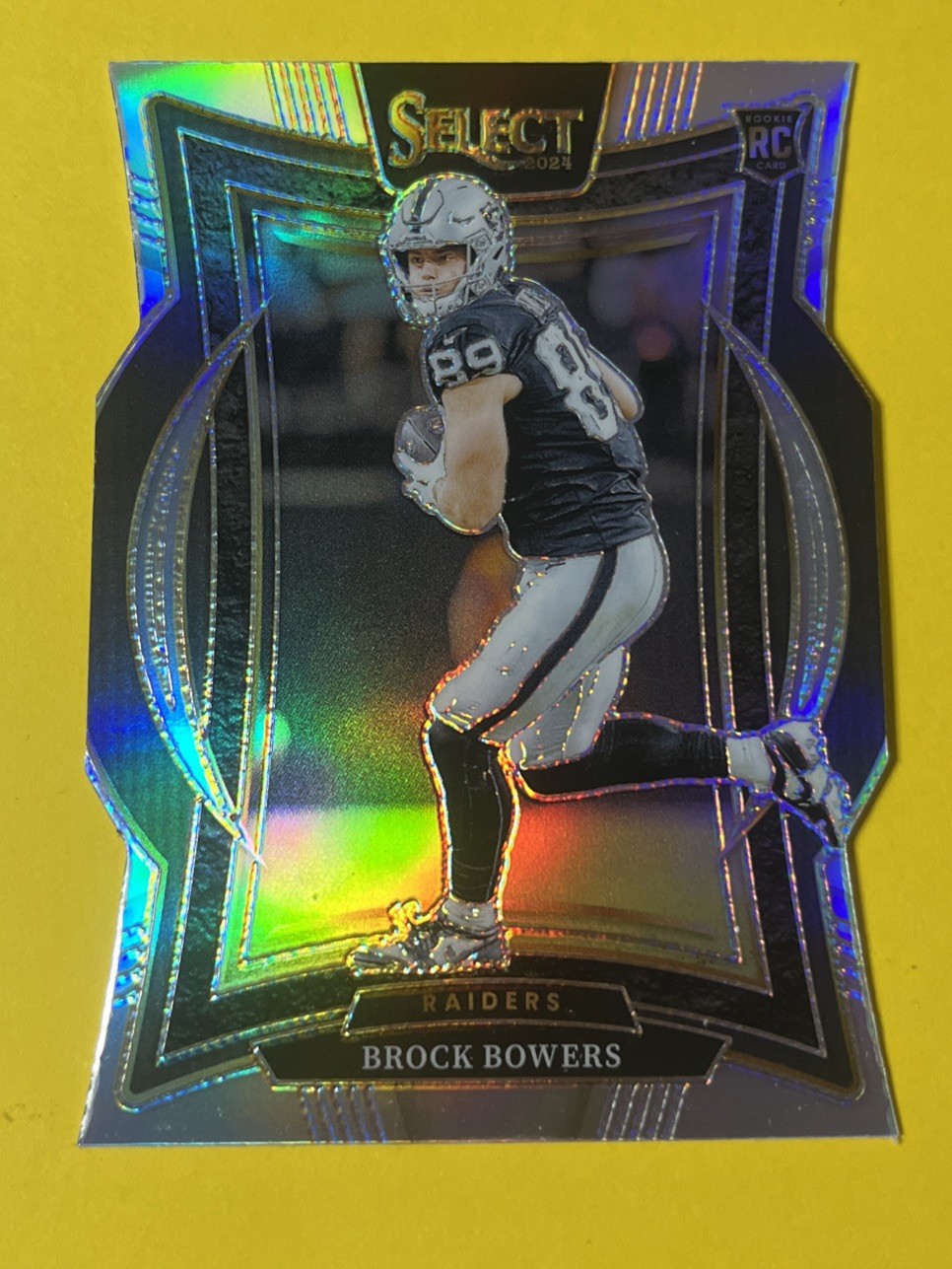 Brock Bowers Panini Select #31 Silver Die Cut