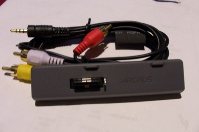 ARCHOS DVR TRAVEL ADAPTER   & 3 WAY RCA AV AV-404+504+604+704+705 GEN4 w/CASE