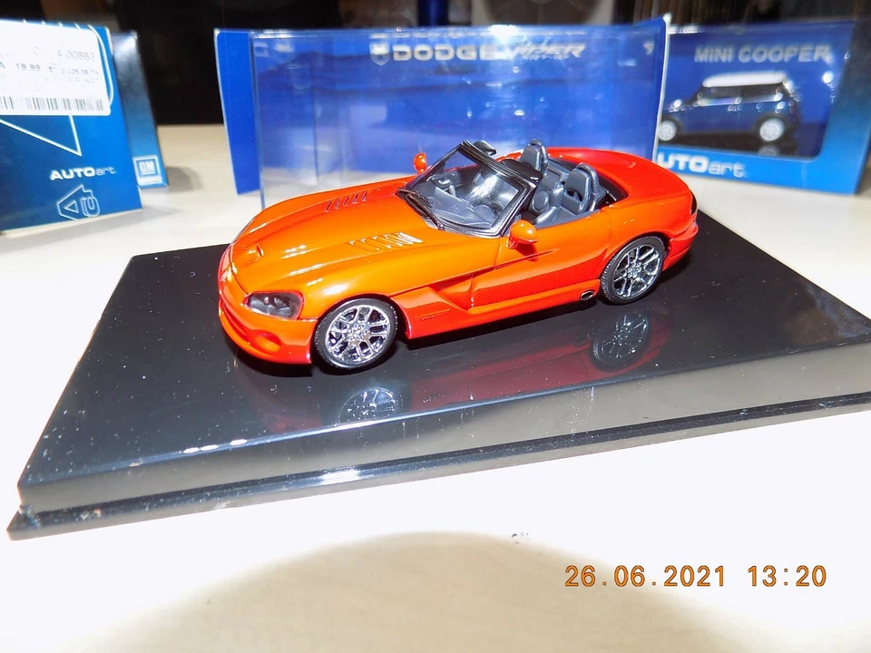 3 AUTOART 1:43. DODGE, MINI Y CHEVROLET - Imagen 4 de 4