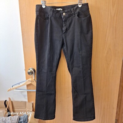 Womans Lee Riders Midrise Bootcut Size 16 P Black