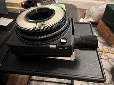 Kodak 650H Carousel Projector With 3 140-slide tray And 1 80-slide Tray - Tested