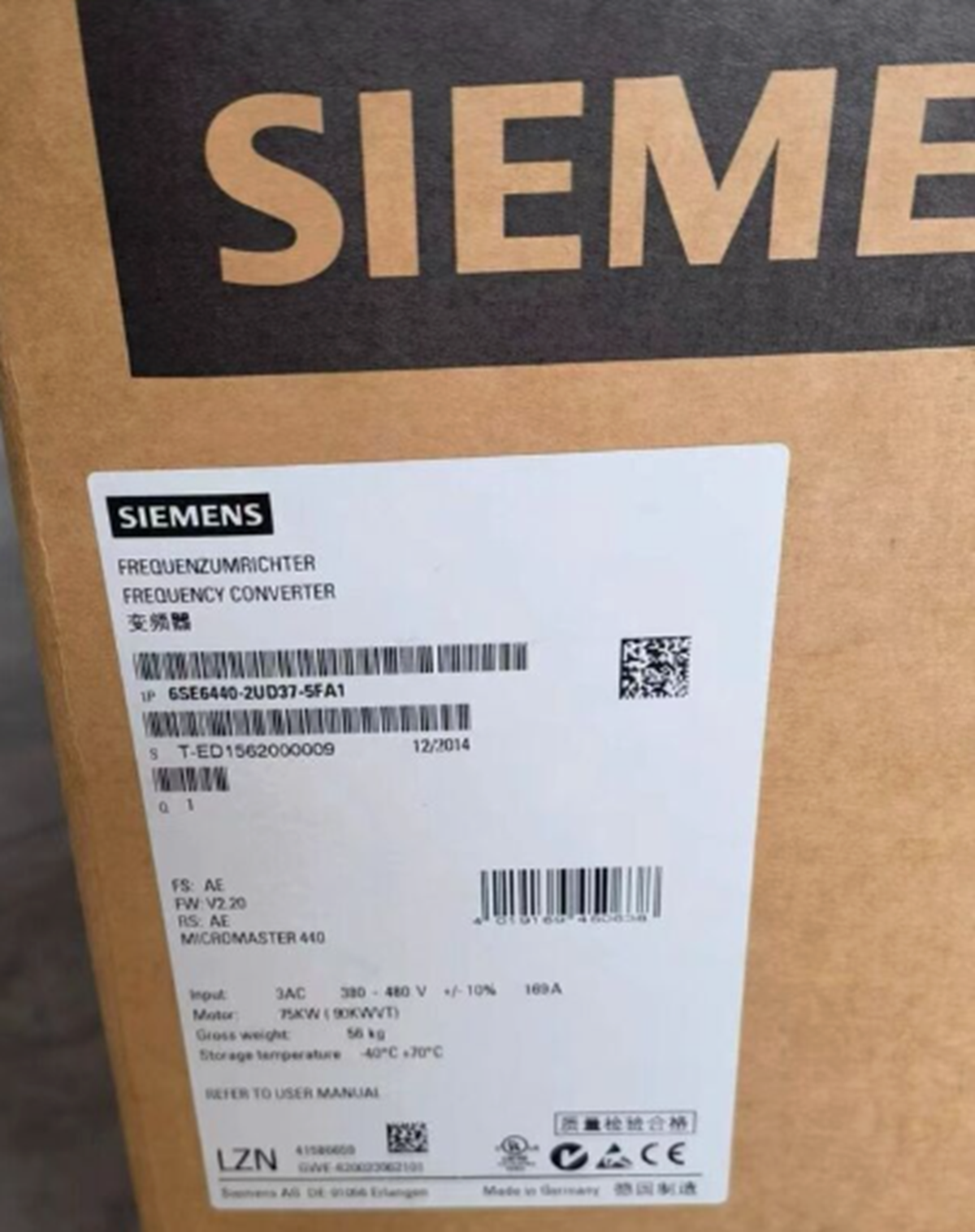 New In Box SIEMENS 6SE6440-2UD37-5FA1
