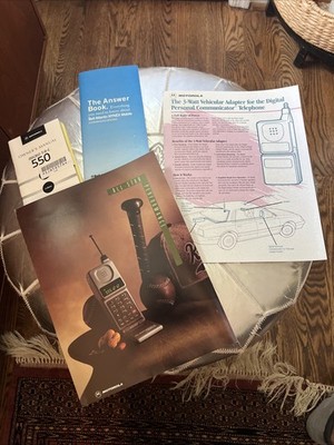 VINTAGE MOTOROLA CELL PHONE MANUALS