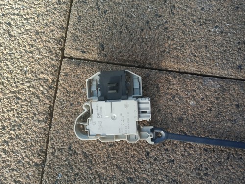 Bosch  Waschmaschine Türverriegelung Schloss 9000651490 Türschloss Türschalter