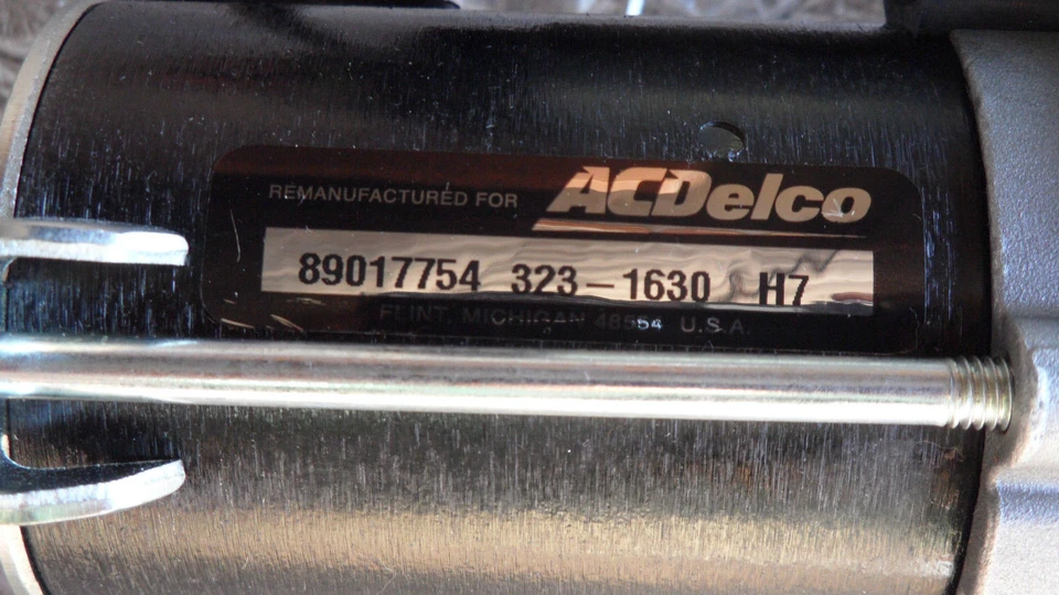Motor De Arranque ACDelco 89017754 / 323-1630 se adapta 05-07 Buick Chevy Pontiac Saturn Foto 2 de 3