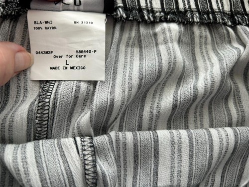 AGB pants size L wide leg elastic waist 30" inseam black white stripe pull on - Picture 6 of 6