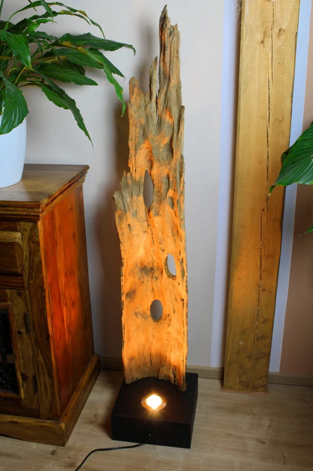 Lámpara de madera a la deriva Lámpara de pie Madera Luz LED Lámpara de madera a la deriva Madera antigua Foto 3 de 4