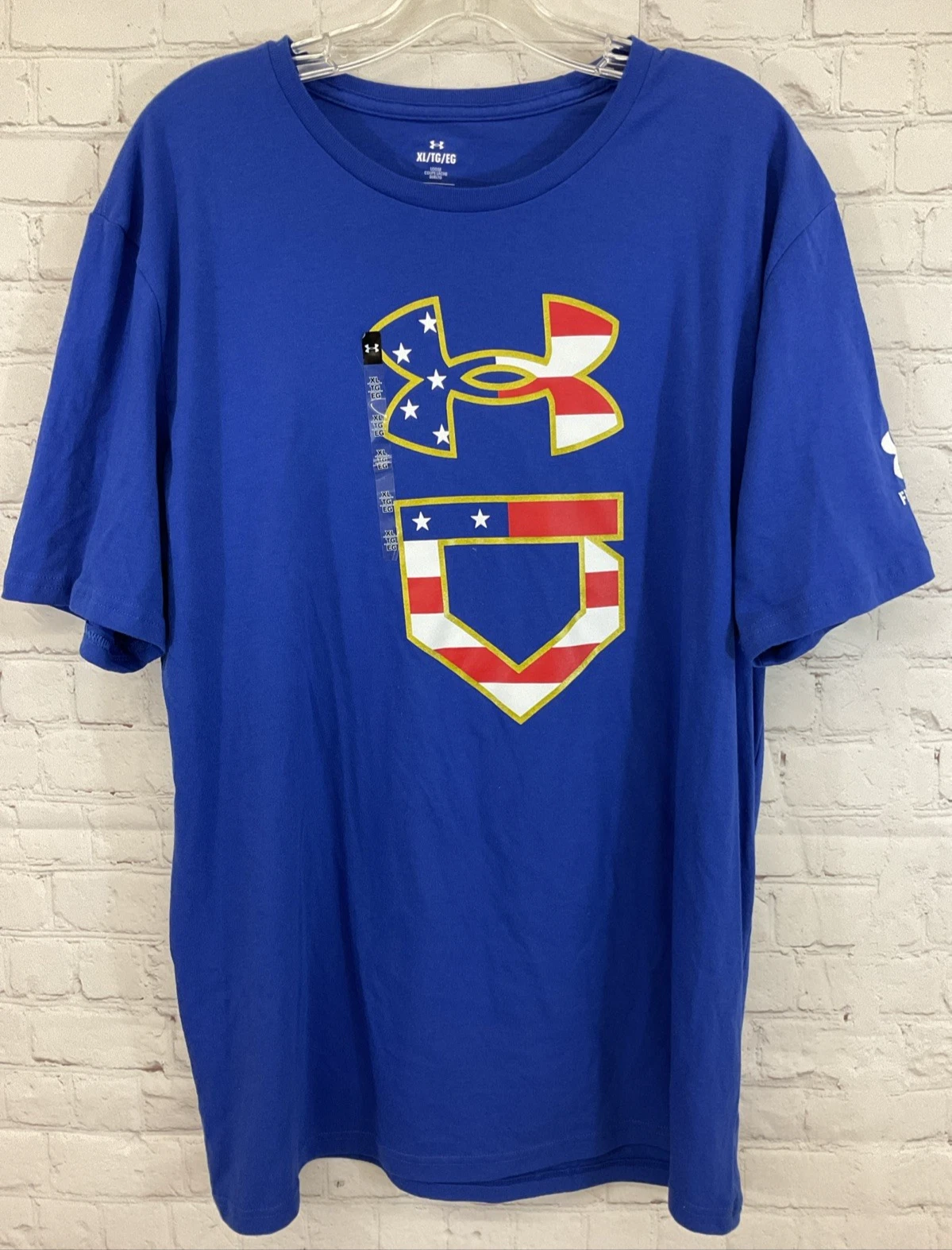 Under Armour 1377386 FREEDOM Loose Fit Short Sleeve T-Shirt Blue XL Extra Large