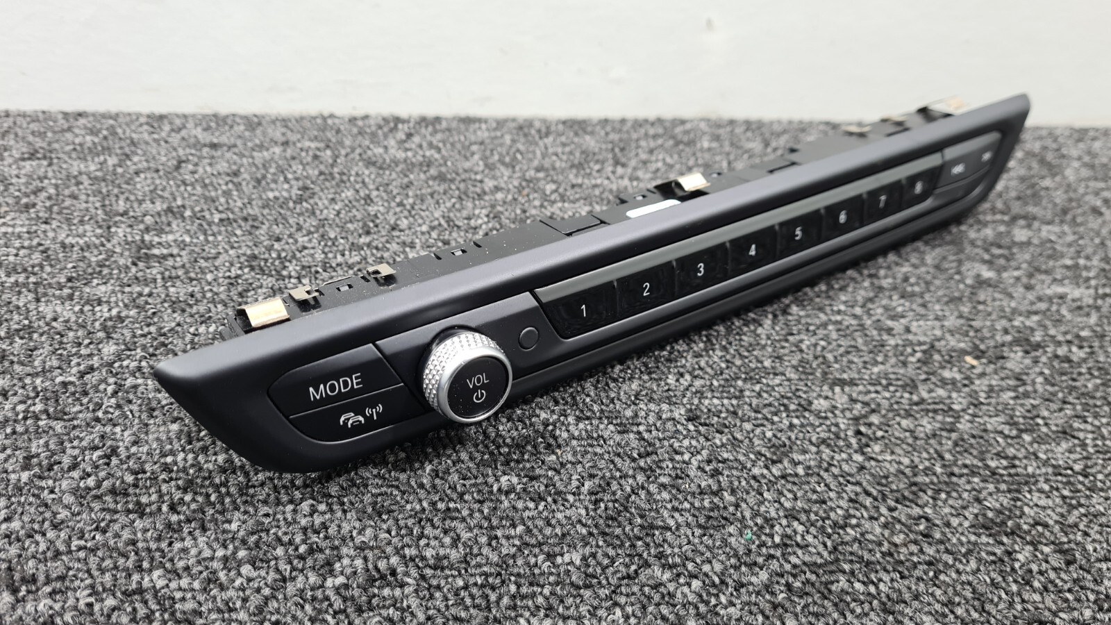 BMW 1 2 SERIES F40 F44 RADIO AUDIO CD PLAYER CONTROL UNIT BUTTON PANEL 5A47C50