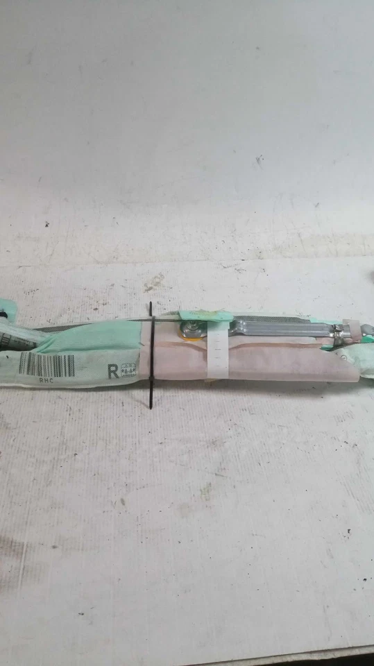 Used Right Curtain Air Bag fits: 2015 Audi A3 front Sdn passenger roof Right Gra - Image 2 of 4