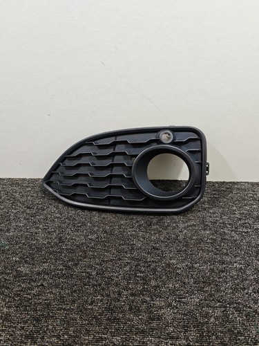 BMW 1ER F20 F21 LCI STOßSTANGE VORNE UNTEN GRILL LINKS BEIFAHRERSEITE 8060281