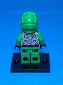 LEGO Galaxy Squad Minifig gs009 - Chuck Stonebreaker - Light Scratches/No Cracks