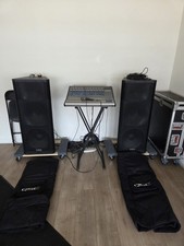 QSC Speaker Pair