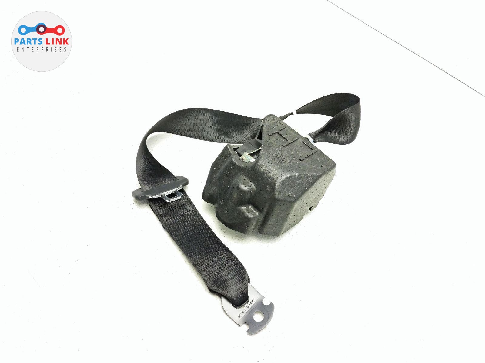 Maserati Levante 2017-2020 REAR+LEFT+OUTER Seat belt