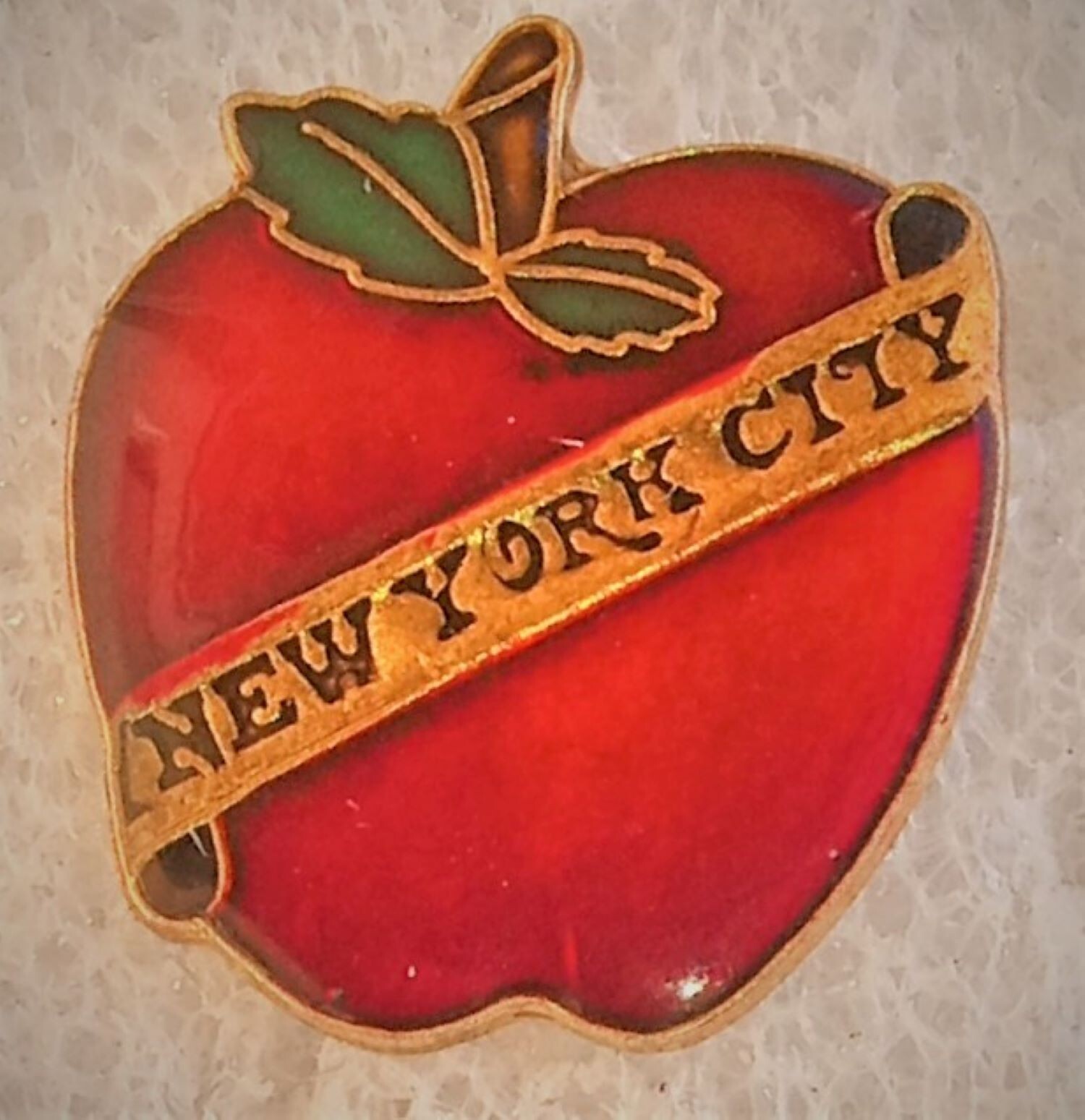 New York City "The Big Apple" Collectible Lapel Hat Pin eBay
