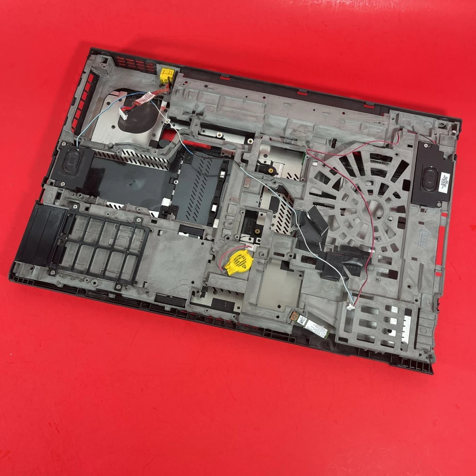 Винты для нижней крышки основания Lenovo Thinkpad T510 60.4CU10.002 04W0268 - - Изображение 3 из 4