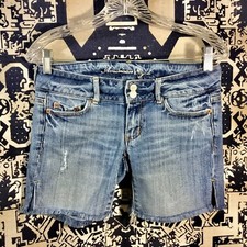 Jean shorts women American Eagle brand size 2 Distressed, fringe hem