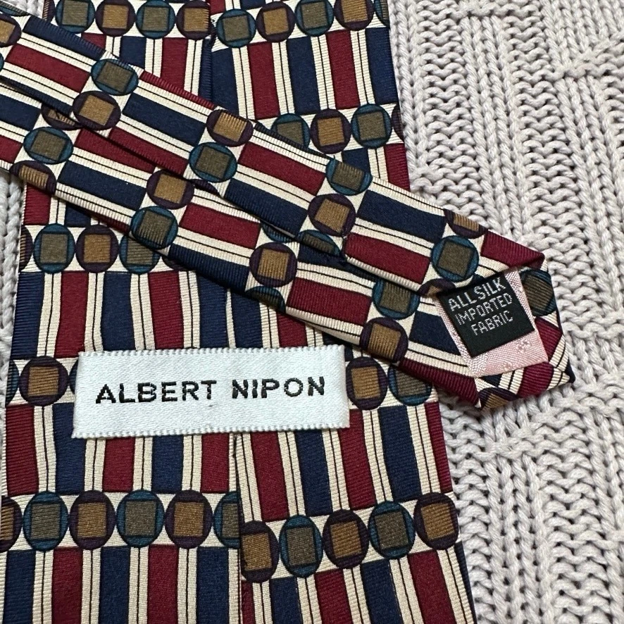 Vintage Albert Nipon red bar print silk tie - Image 3 of 4