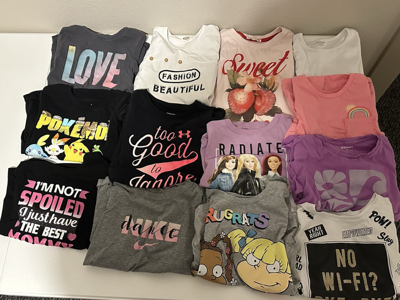 Girls t-shirt lot 11 shirts and 2 sets