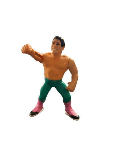 WWF Hasbro Action Figure El Matador Series 6  1993...