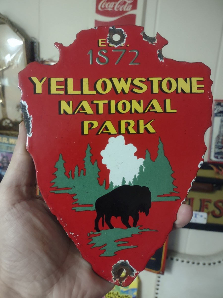 【希少】イエローストーン サイン入りハンドセレクテッド Yellowstone Antique Game of Yellowstone No. 1122 Photograph Cards as in ウイスキー