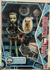 2x Monster High Dolls- Frankie Stein Creeproduction and g3 Monster Fest 