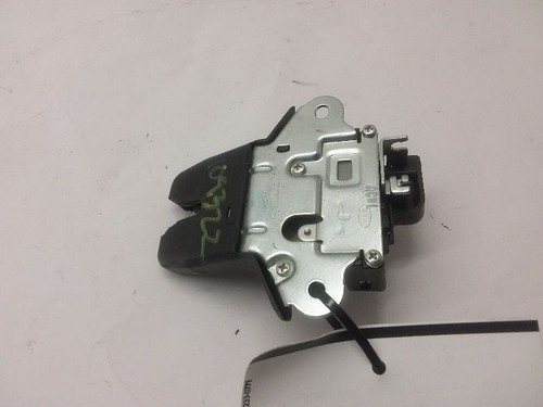 2010 2011 2012 2013 Kia Forte Rear Trunk Lid POWER Lock Actuator Mechanism OEM - Picture 2 of 12